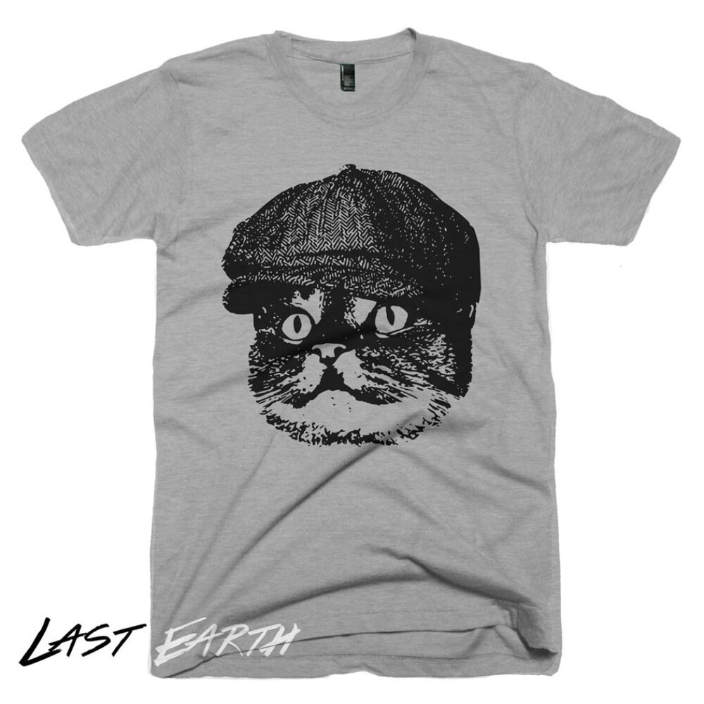 Hooligan Cat T-Shirt Funny Cat in a Hat Shirt Cat Lover Gift Retro Cat Graphic
